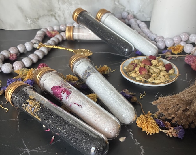 Luxury Bath Salts with Dried Flowers: Organic Spa Gift