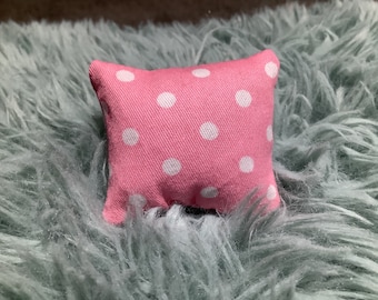 Small Pink Polka Dot Reptile Reptile Pillow