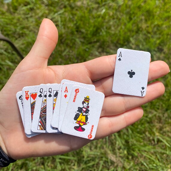 200 Cartes à Jouer Vierges Miniatures - 4.4x6.8cm, Finition Mate