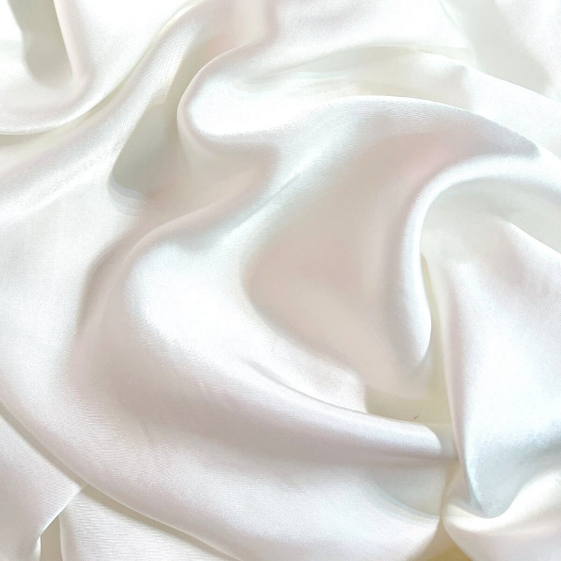 SATIN MULBERRY SILK fabric by the yard White silk Handmade fabric Organic fiber Dressmaking Silk apparel fabric Sewing clothes zdjęcie 1