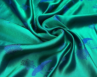 PURE MULBERRY SILK fabric by the yard - Green floral silk fabric - Handmade silk - Dress making - Silk apparel fabric - Gift for women