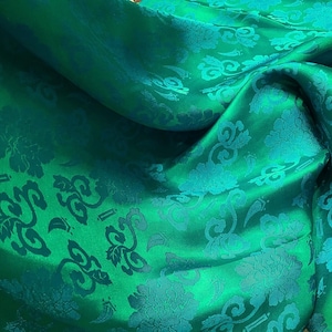 PURE MULBERRY SILK fabric by the yard - Floral pattern silk - Handmade silk - Gift for her - Dressmaking - Silk apparel fabric - Fabric silk