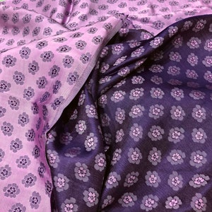 Tissu PURE MULBERRY SOIE par mètre - Soie florale - Fibre biologique - Textile vintage - Cadeau pour elle - Tissu pour vêtements en soie - Soie à coudre