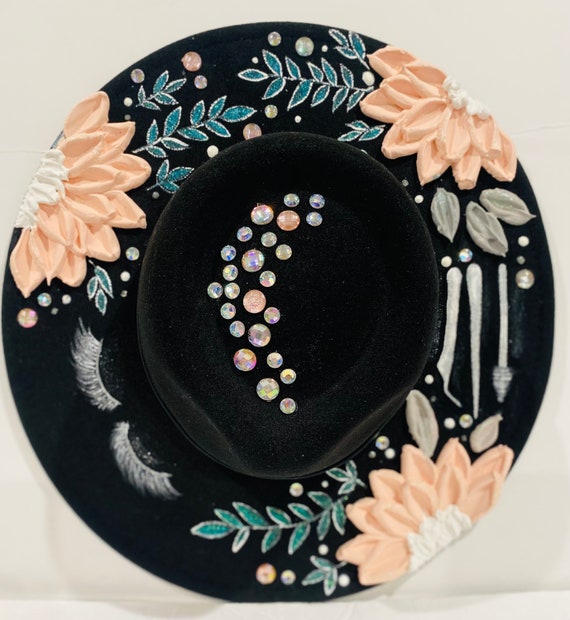 Floral hand Painted Black felt  Hat Hand-painted Floral Horse Cowgirl Hat – Western Rodeo Felt  main image 4