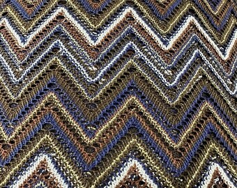 Shimmering Zigzag Knitted Mesh Fabric - Stretchy Elastic Jersey for Creative Projects