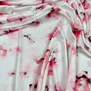 Aquarell Blumenstoff - Rosa Weiß gemustertes Design zum Basteln Nähen