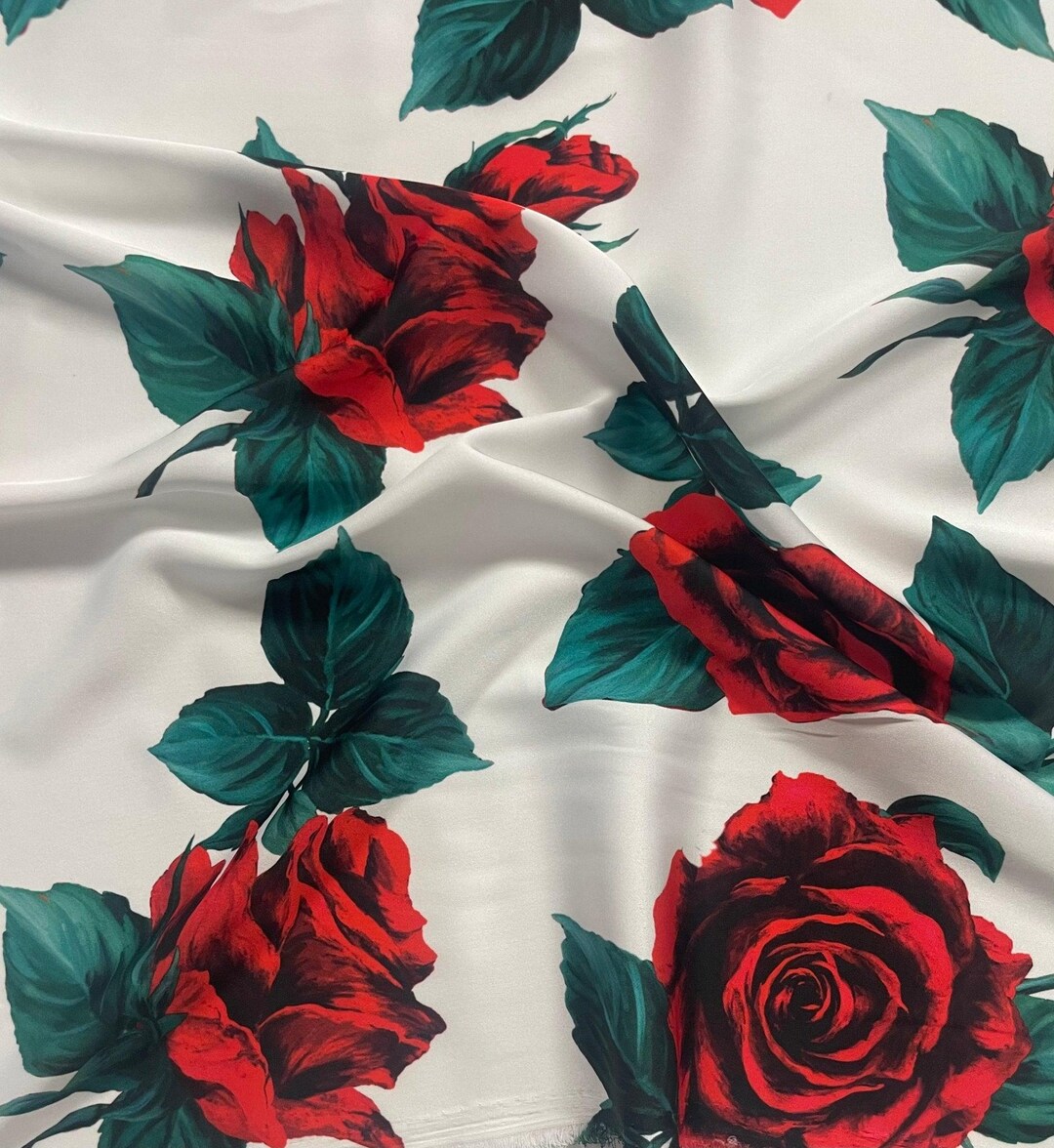 Red Rose Floral Fabric – Romantic Vintage Print by the Metre - Etsy