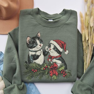 Retro Cat Christmas Sweatshirt, Vintage 90s Christmas Sweater, Cat Lady Sweatshirt, Cute Cat Sweatshirt, Cat Lover Gift