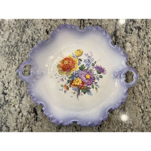 Scalloped Serving Plate with Handles