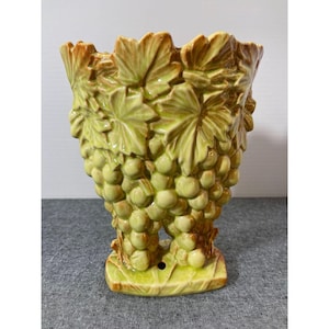 McCoy Vase,  Yellow and Brown Grape and Leaf Design 1950&#39;s