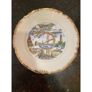 Chicago 10 1/4 Inch Vintage Souvenir Plate, Gold Rimmed