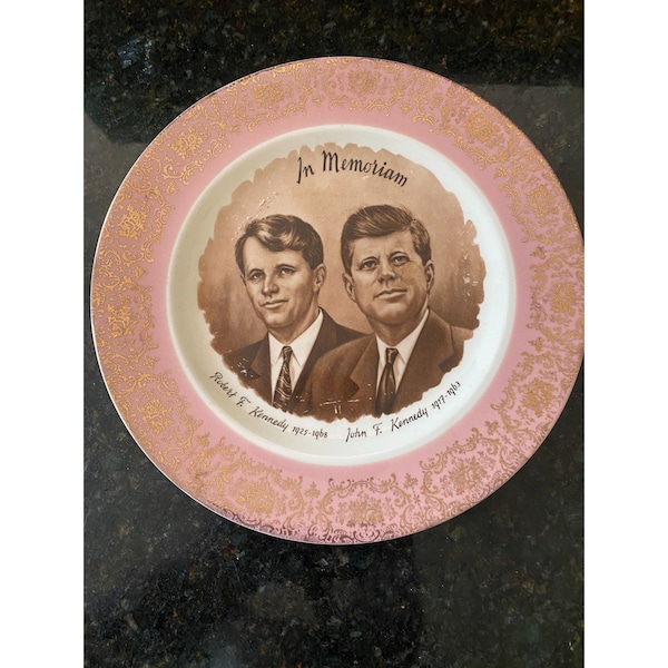 Robert F. Kennedy and John F. Kennedy Memoriam 8.5" Plate, Gold Decorative Trim