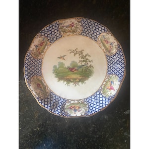 VIntage Wedgewood 9" Porcelain "Louvre" Plate