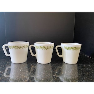 Pyrex Spring Blossom, Crazy Daisy Mugs, Vintage, 1410 (Qty. 3)