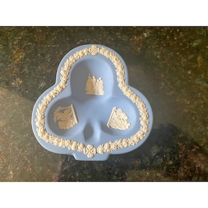 Vintage Wedgwood Club geformte blaue Jasperware Trinket Dish, hergestellt in England