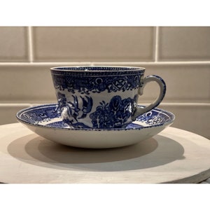 Old Willow Washington, Made in England Cup and Saucer