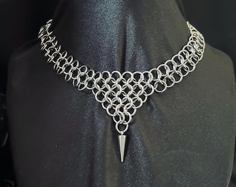 Handmade Stainless Steel Chainmail Choker Necklace with Spike