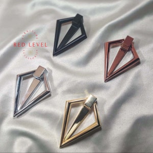 Safir Modern Metal Furniture Handles / Kitchen Cabinet Pulls / Cupboard Drawer Knobs / Black Gold Chrome Dresser Pull / Furniture Hardware
