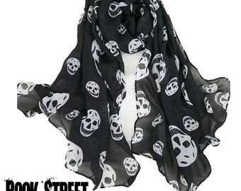 UNISEX POLKA DOT POINTED SCARF ROCK N ROLL ROCKER 70S BLACK GOLD DETAIL THIN MOD UNISEX POLKA DOT POINTED SCARF ROCK N ROLL ROCKER 70S BLACK GOLD DETAIL THIN MOD