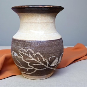 Signed Vintage Oak Leaf Stoneware Vase – Rustic Farmhouse Decor