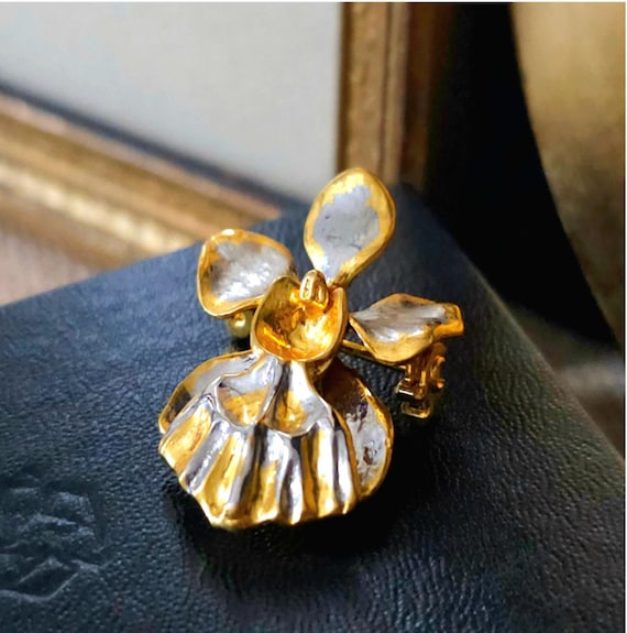 24kt Gold Dipped Real Orchid Pendant - image 3