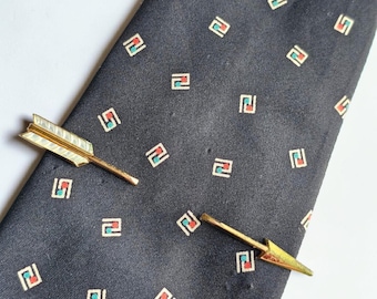 Vintage Swank Arrow Tie Clip Gold Tone Mother of Pearl Arrow Tie Bar