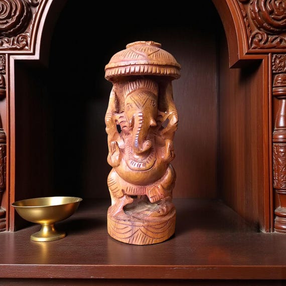 木彫刻　ガネーシャ神像 ガネーシャ神像（白檀の木彫り）