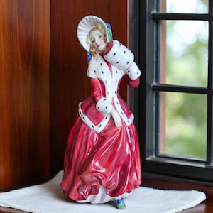 Royal Doulton Christmas Morn Figurine HN 1992