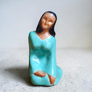 Ceramic Woman Figurine Kneeling - Etsy