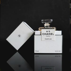 Chanel No 5 Parfum Extrait 15 ml 0.5 oz Boxed Pure Perfume Bottle Nearly Full