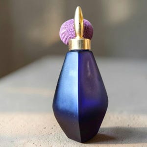 Vintage Blue Glass Perfume Atomizer, Frosted Bottle with Bulb Spray, Vanity Decor