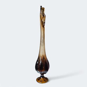 Tall 6-Petal Swung Vase, Viking Glass