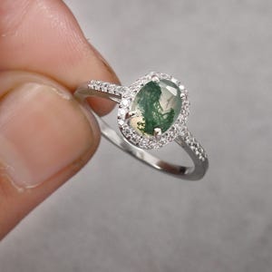 Green Moss Agate Engagement Ring Wadding Unique Promise Ring Bridal Ring Anniversary Gifts Art Deco Dainty Oval Moss Agate Ring Gift For Her