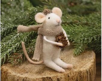 Felt Mouse, Felted Animals, Felt Mouse Ornament, Felted Mouse, Wool Animals, Hanging Ornaments, Christmas Ornaments, Mice