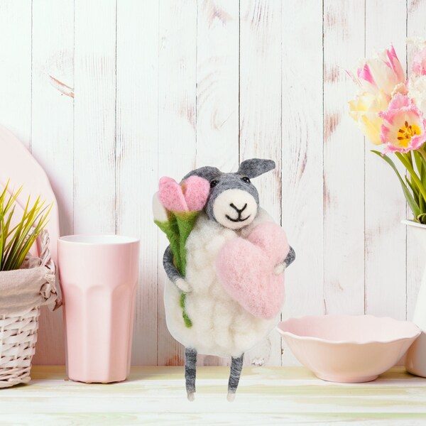 Valentine's Day decor, Valentines Day gifts, Felt Animals, Felt Ornament, Needle Felt Ornaments, Wool Animals, Felt Lamb