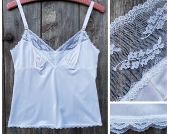 Vintage Rosebud Camisole in creamy white    Medium