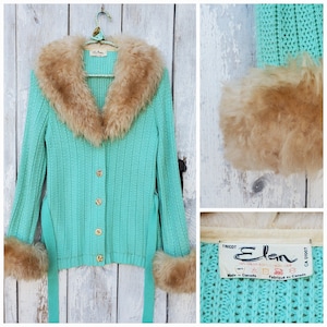 Brilliant 70s Penny Lane Sweater in Turquoise and Teddy Bear. Small