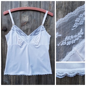 Vintage Rosebud Camisole in creamy white    Medium