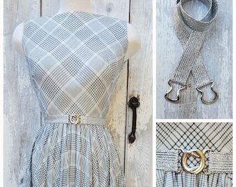 80s Skinny Stretch Belt in Silver Tinsel   Small