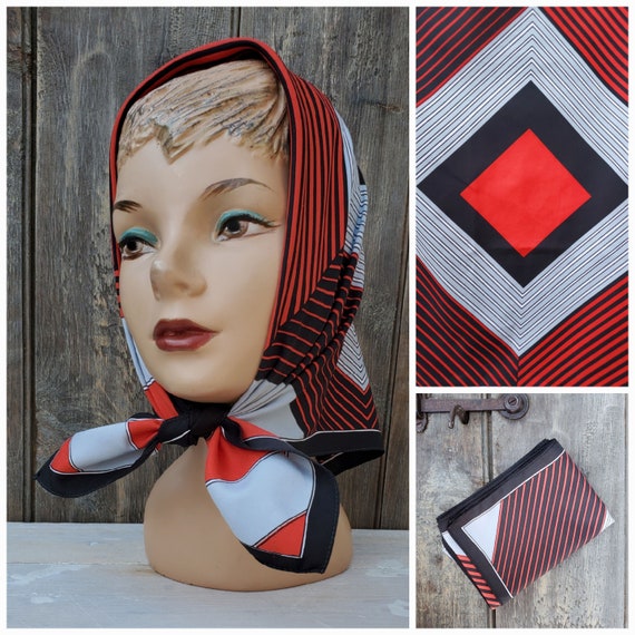 Marvelously Mod Graphic Scarf in Scarlet Stripes