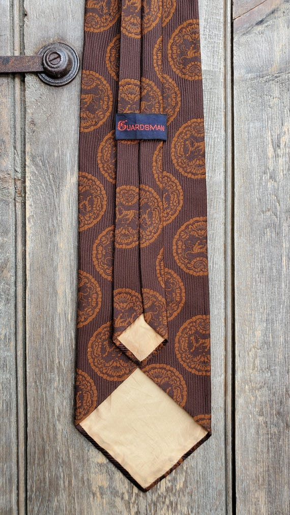 1970s Medallion Necktie by "Guardsman" View 5