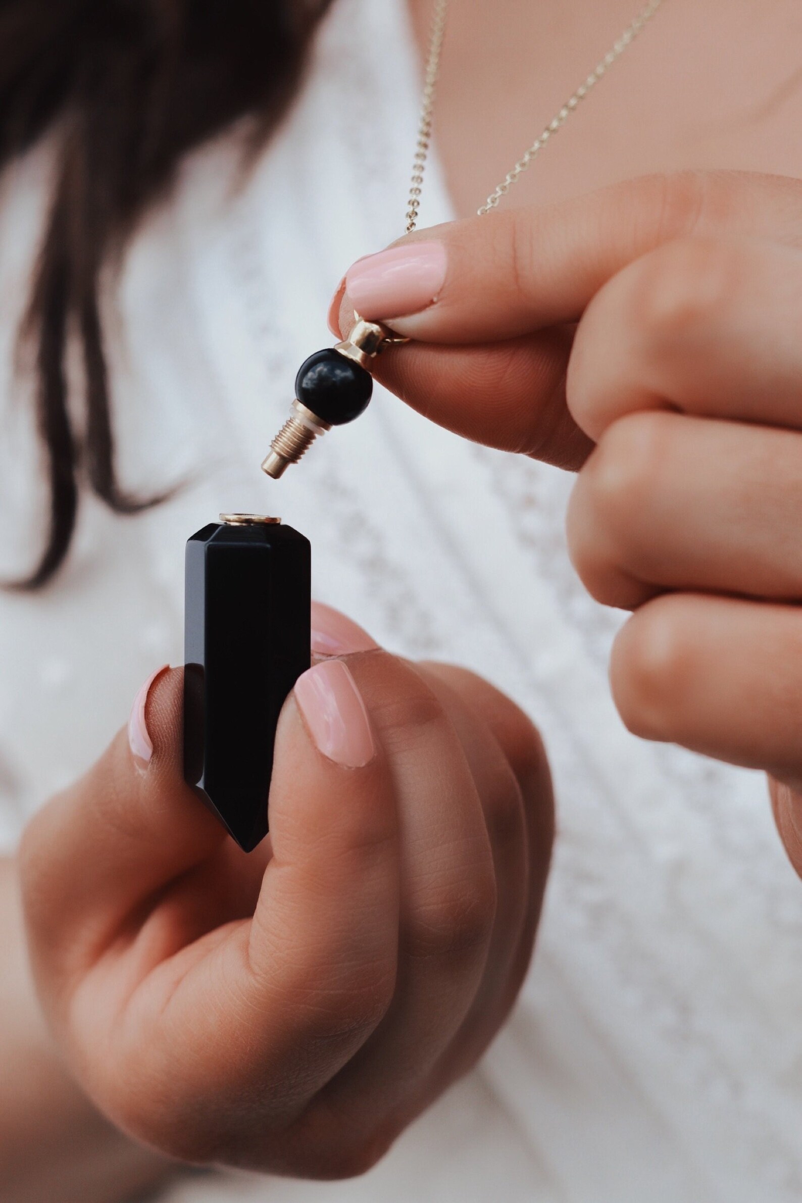 Oil vial necklace Clearance