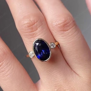 2CT Oval Cut Blue Sapphire Engagement Ring 14k Solid Gold Blue Lab Created Oval Sapphire Three Stone Wedding Ring For Women Anniversary Ring
