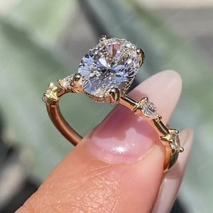 Spaced diamond wedding outlet band