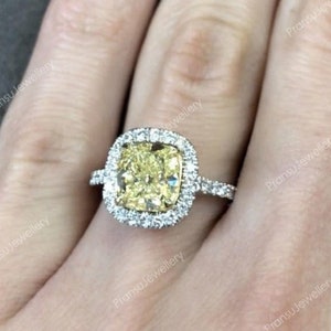 2CT Yellow Cushion Cut Moissanite Engagement Ring Fancy Canary Cushion Cut Moissanite Wedding Ring Halo 14k White Gold Promise Ring