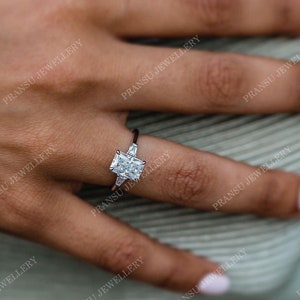 2ct Radiant cut Moissanite Engagement Ring Three-Stone Diamond Wedding Ring 14k Solid Gold Moissanite Anniversary Ring Promise Ring