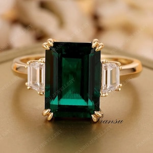 4.90ct Emerald Diamond Engagement Ring 14k Solid gold Emerald Cut Green Lab Created Diamond Wedding Ring Minimalist Anniversary Ring
