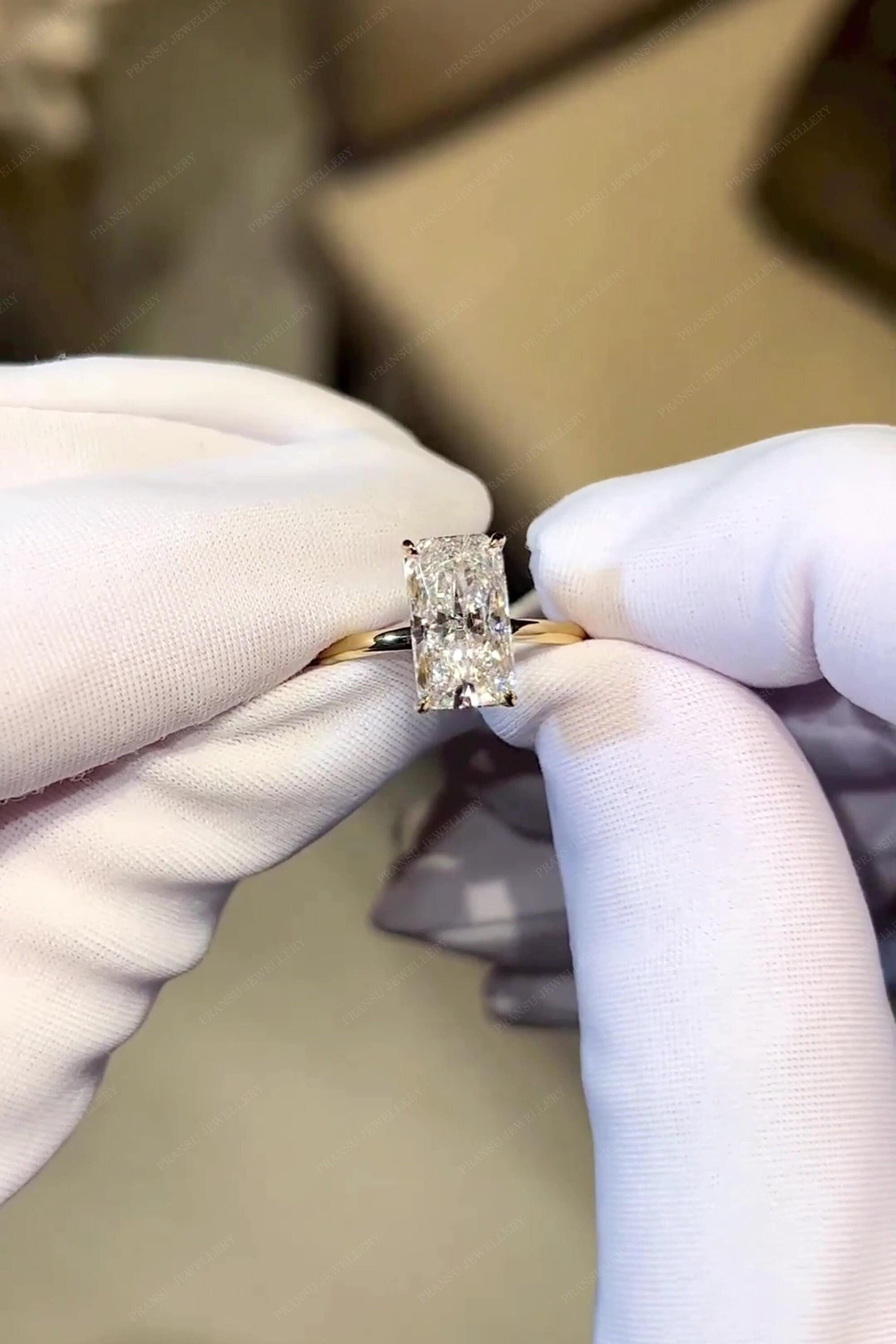 4.5CT Elongated Radiant Cut Moissanite Engagement Ring 14K Solid Gold Wedding Ring Solitaire Engagement Ring Promise Ring Gift For Women
