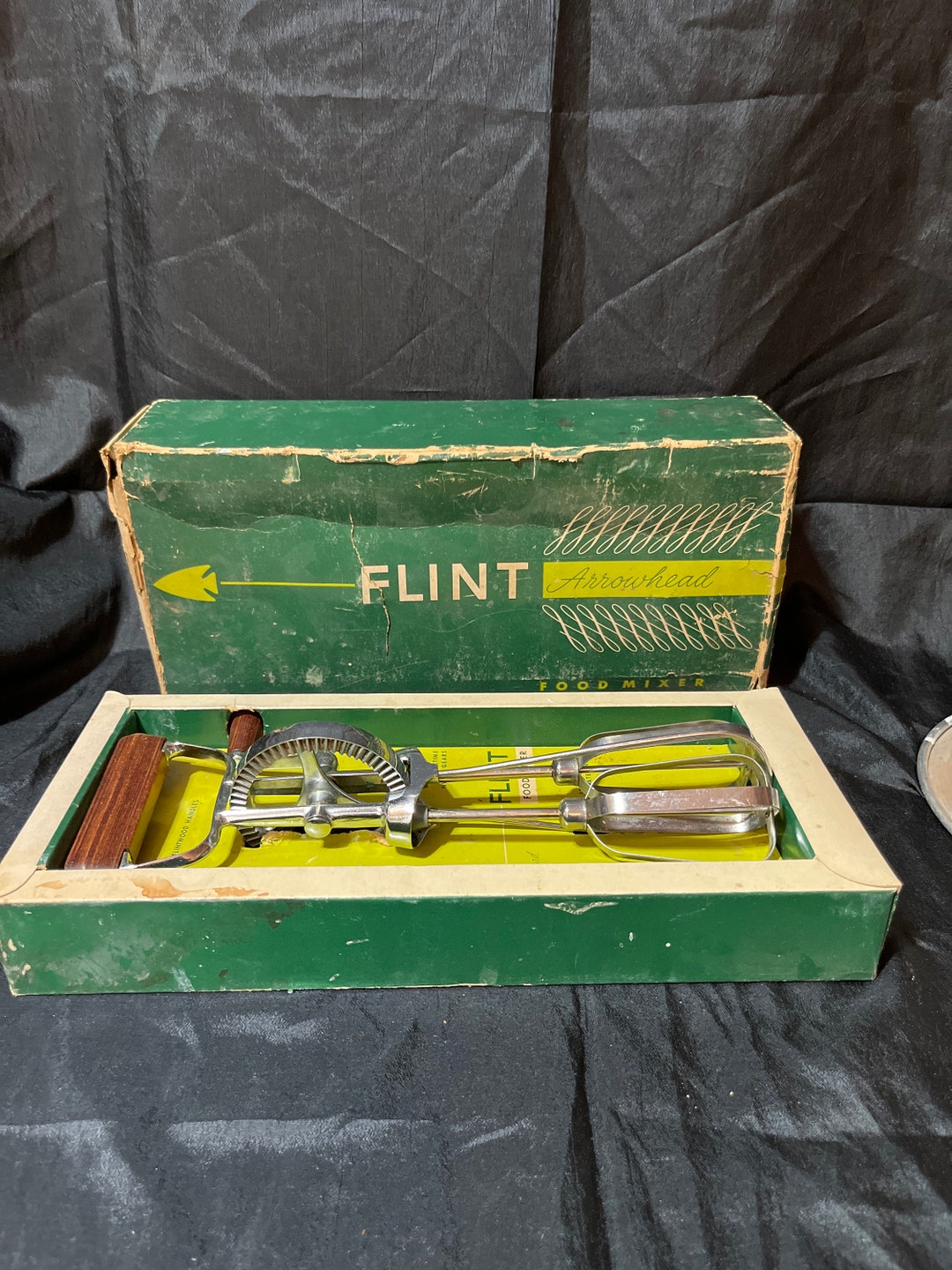 Vintage Flint Handmixer. Etsy