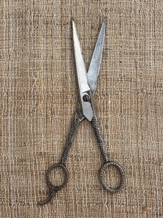 Vintage Leader Brand Barber Scissors